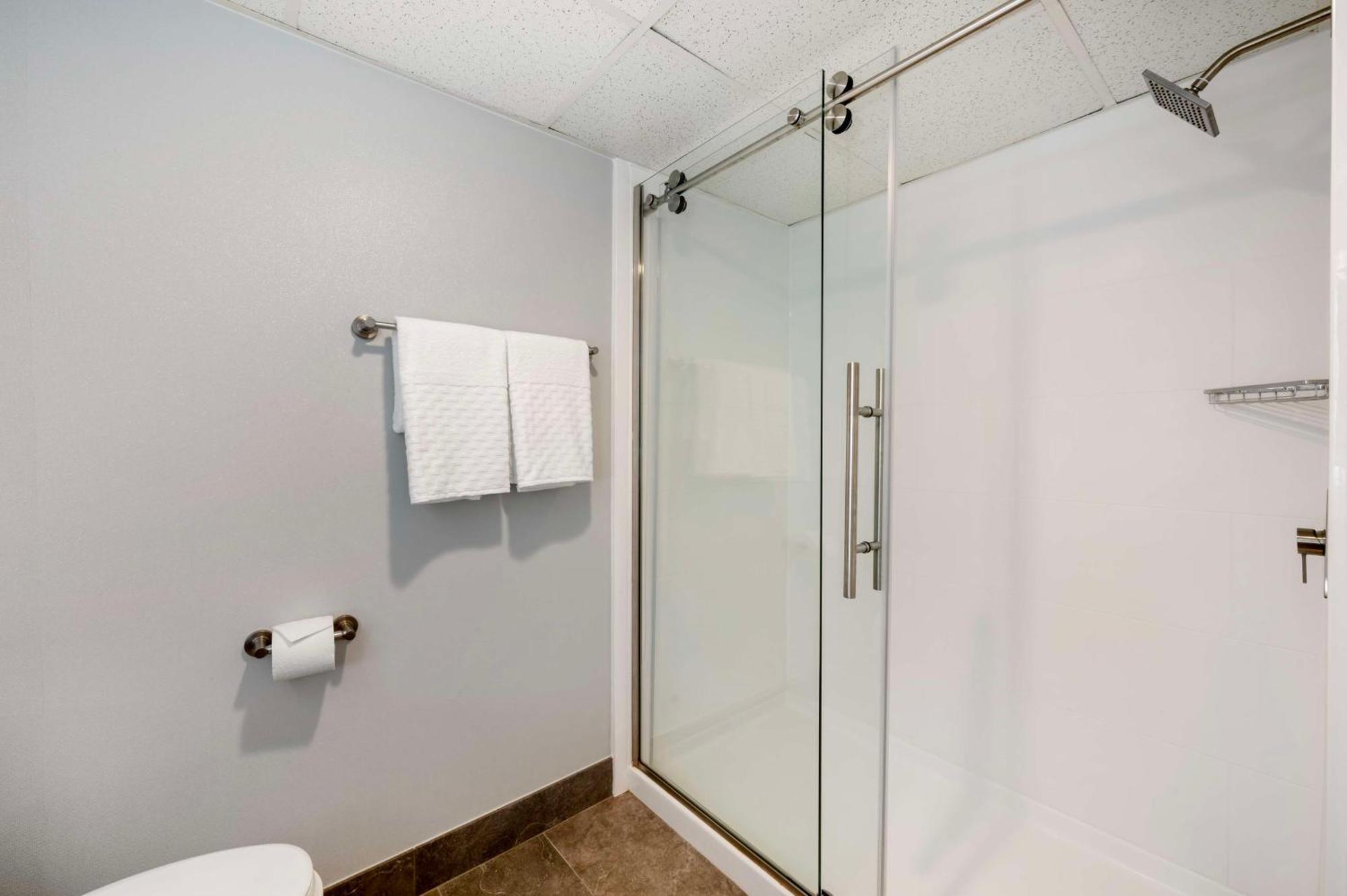Best Western Plus Alexandria Fort Belvoir Mount Vernon Exterior photo