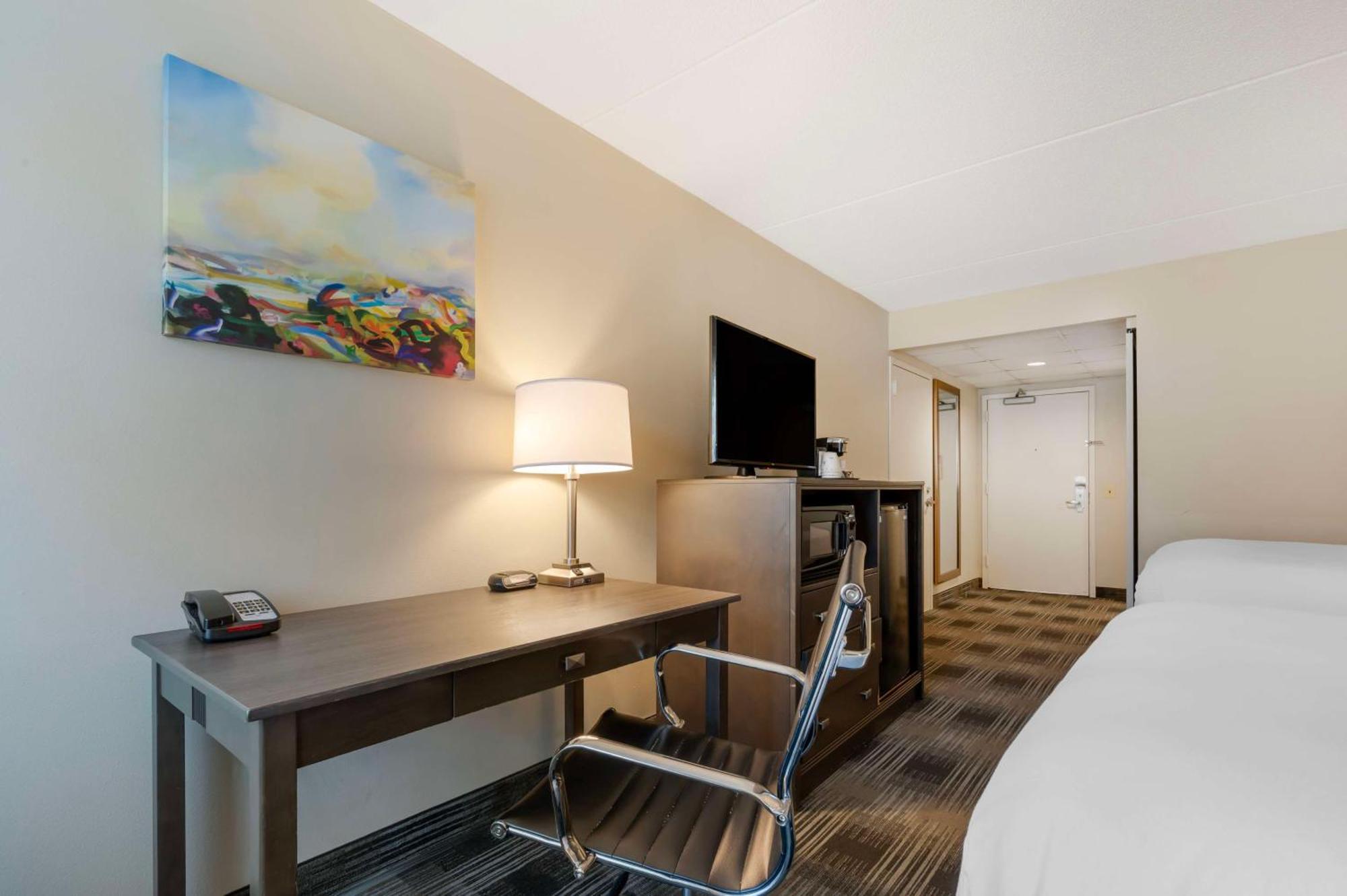 Best Western Plus Alexandria Fort Belvoir Mount Vernon Exterior photo