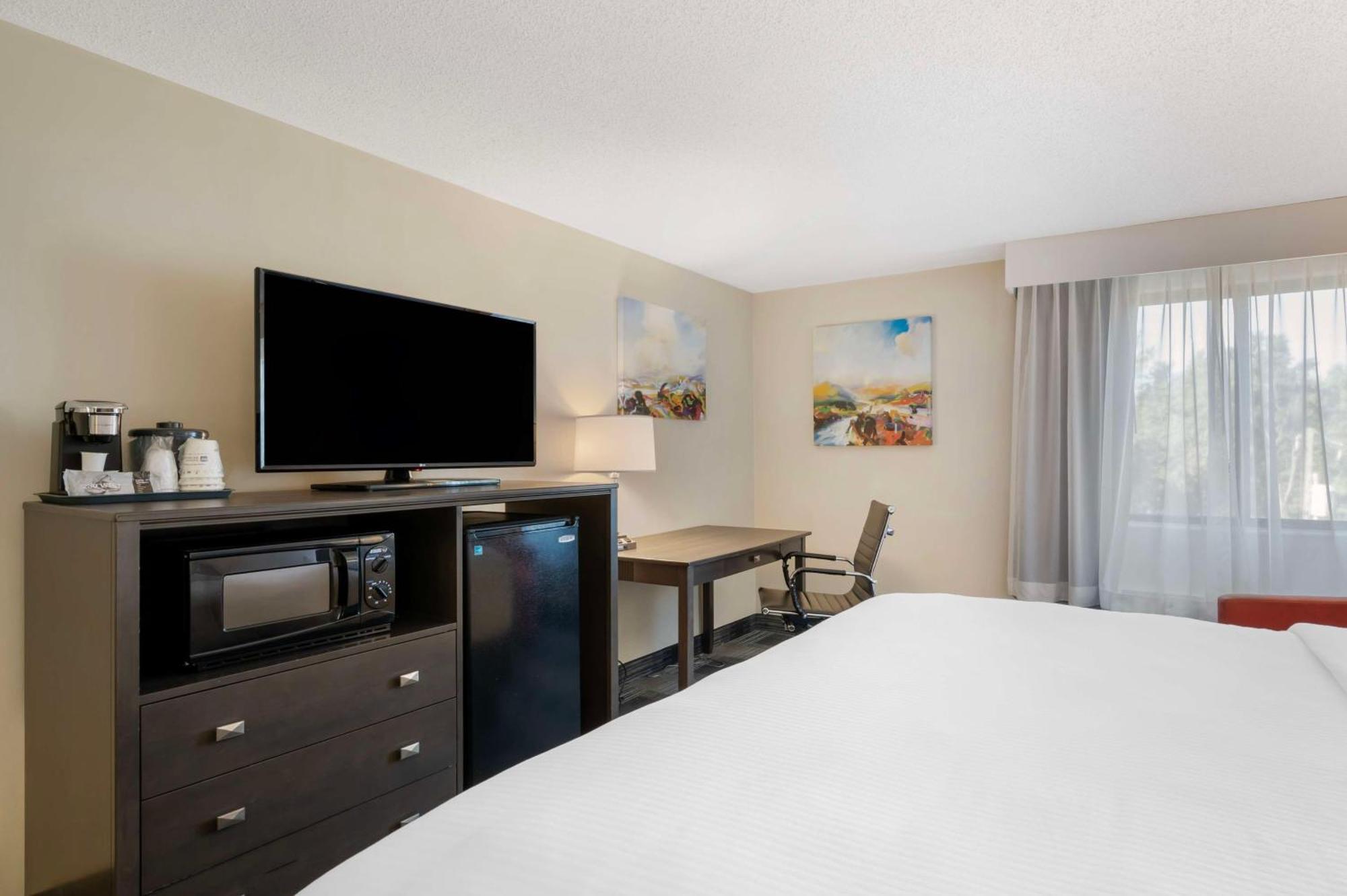 Best Western Plus Alexandria Fort Belvoir Mount Vernon Exterior photo